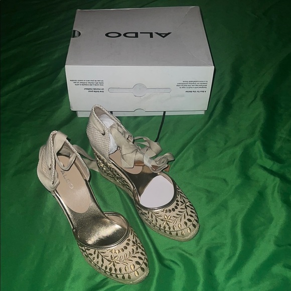 ALDO Women's Cream Espadrille Wedge Sandals size 8 - Picture 14 of 14